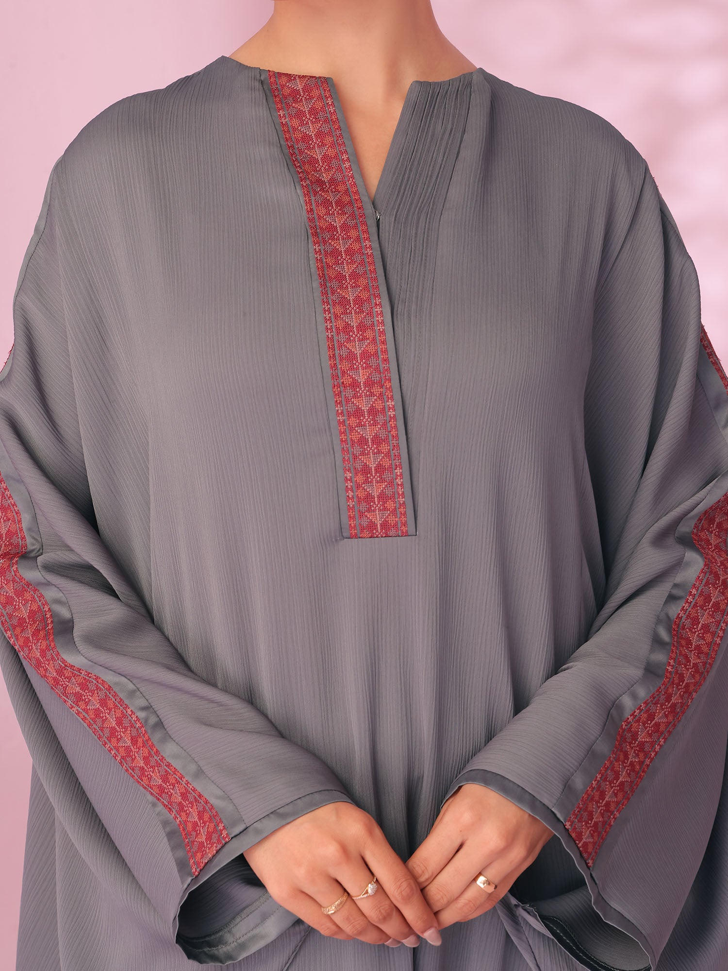 Tetreez Charm Abaya