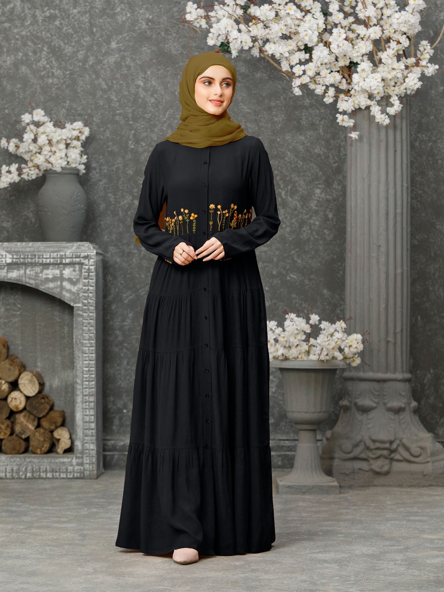 Abaya Amber Black