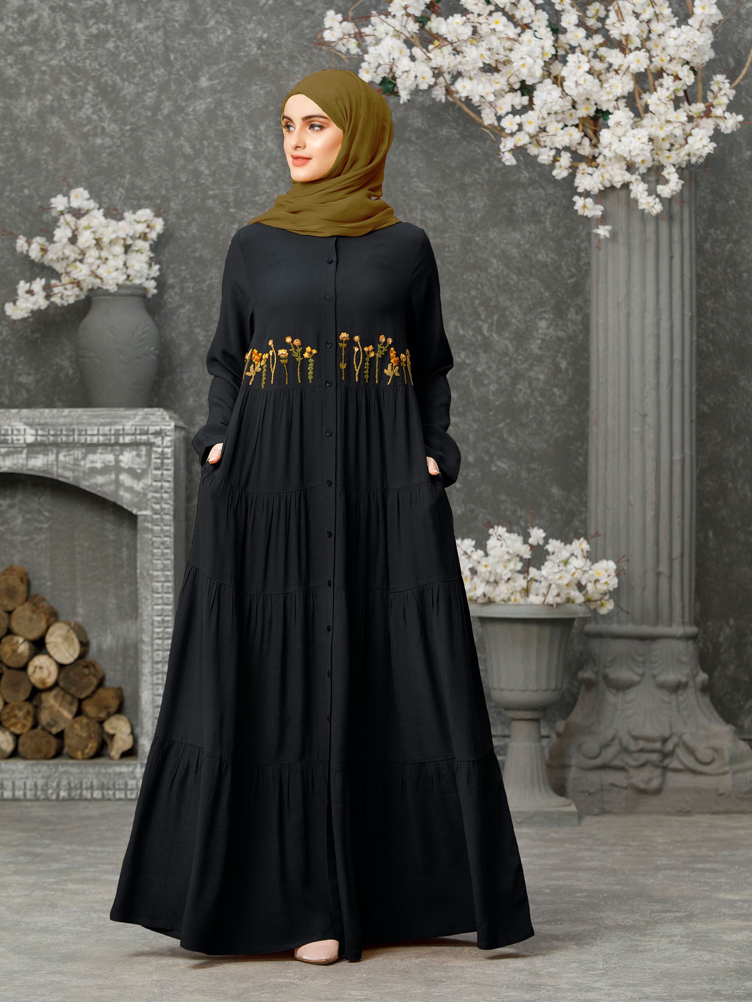 Abaya Amber Black