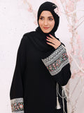 REVERIE Abaya