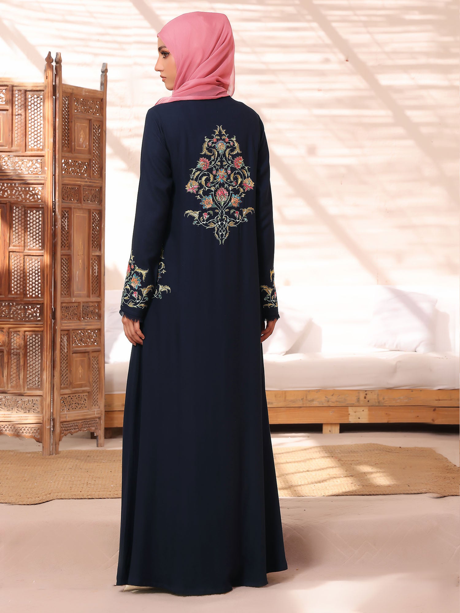 Abaya Serene Garden