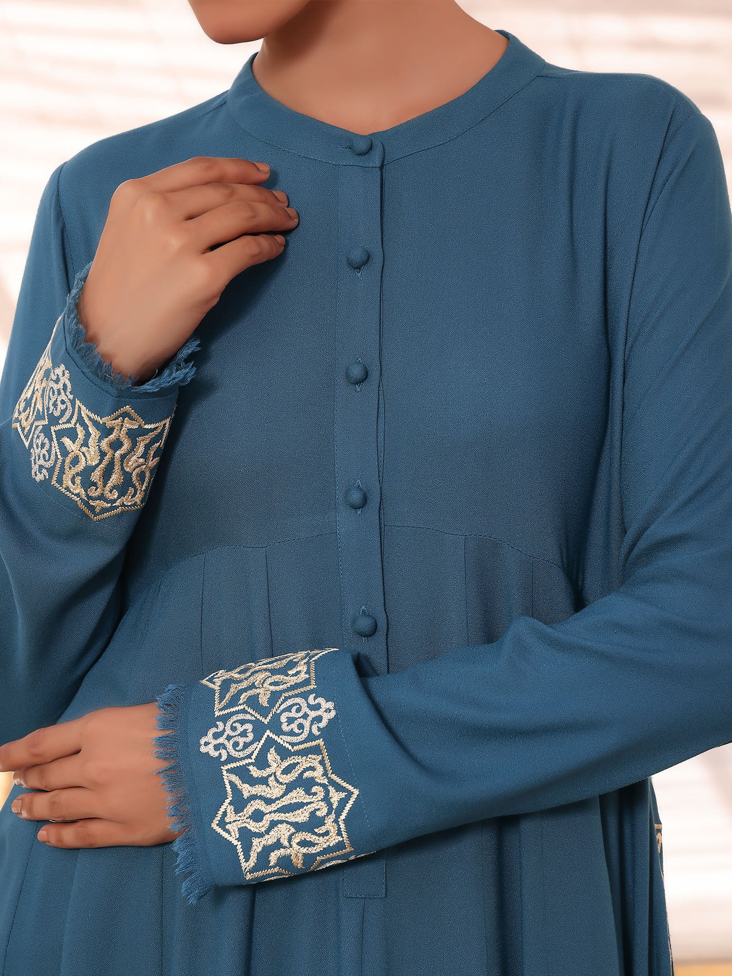 Abaya Precious Stitch