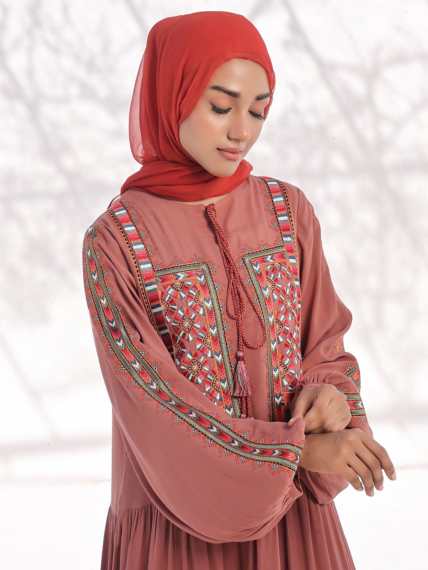 KAP-O-NAAL Abaya