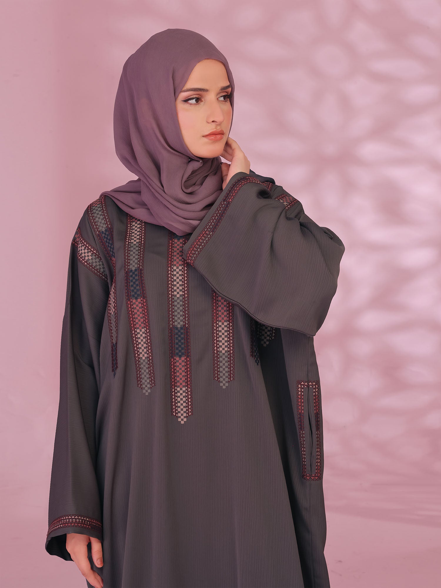 Tetreez Whisper Abaya