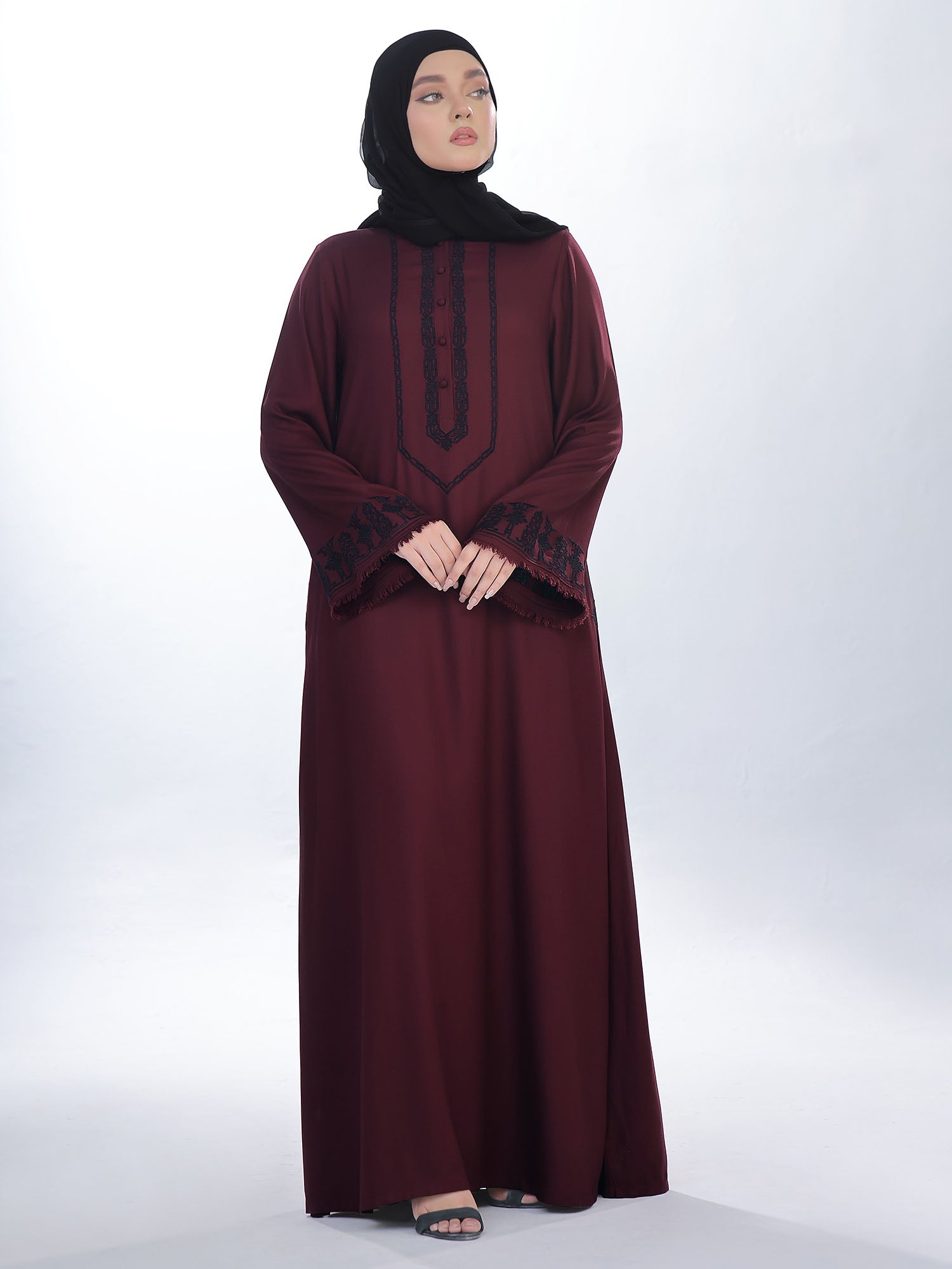 Geometrical Garnet Abaya