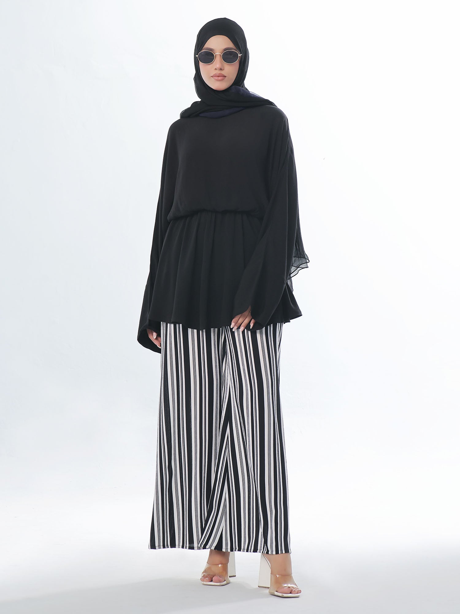 Noir Breeze Trouser