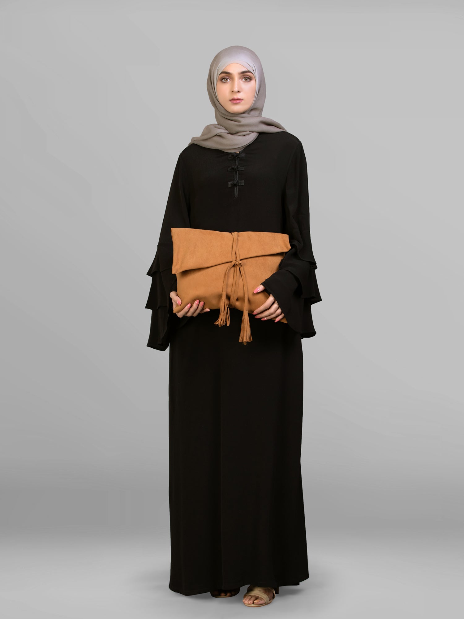 Gown Town Black Abaya