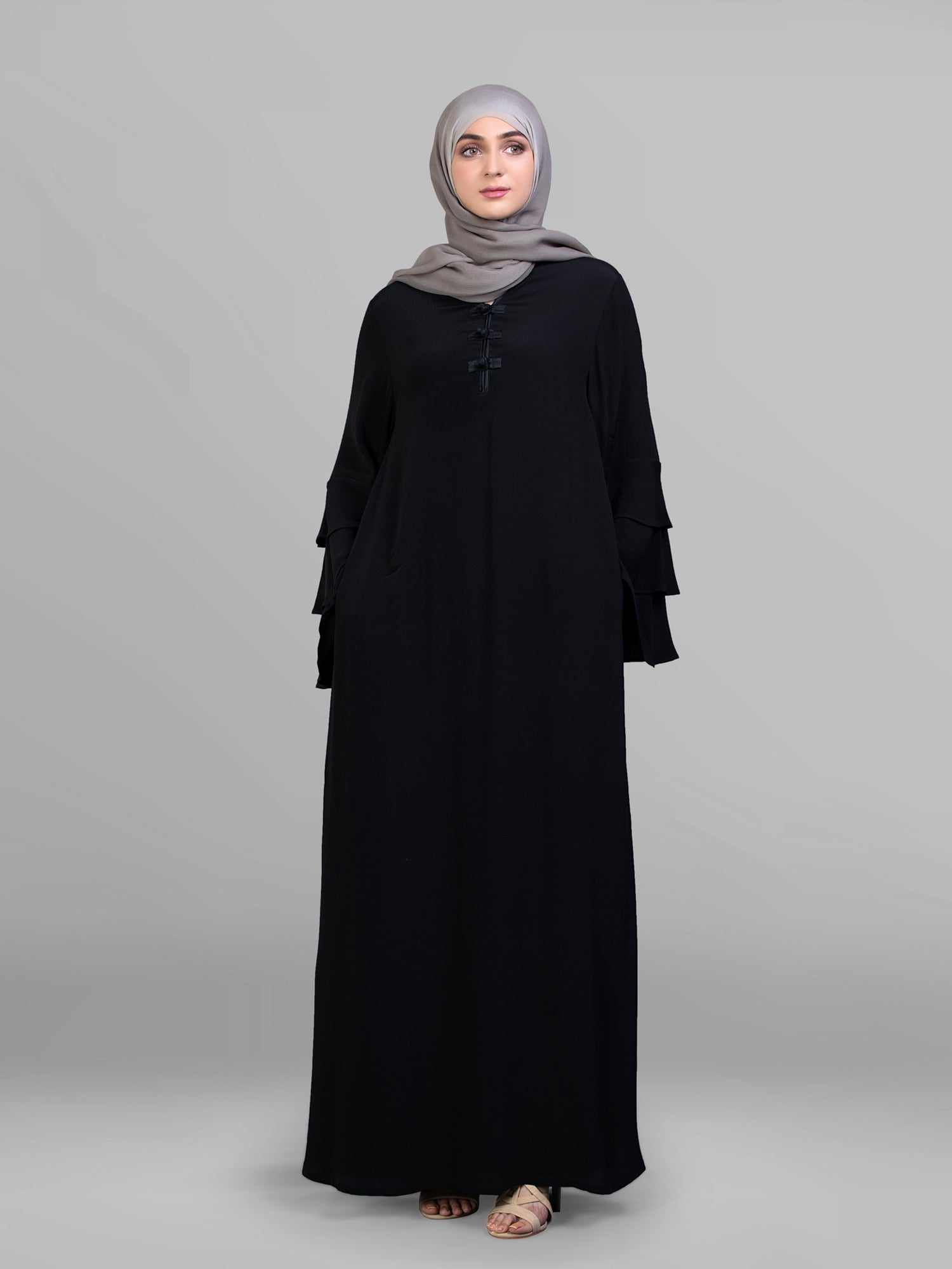 Gown Town Black Abaya