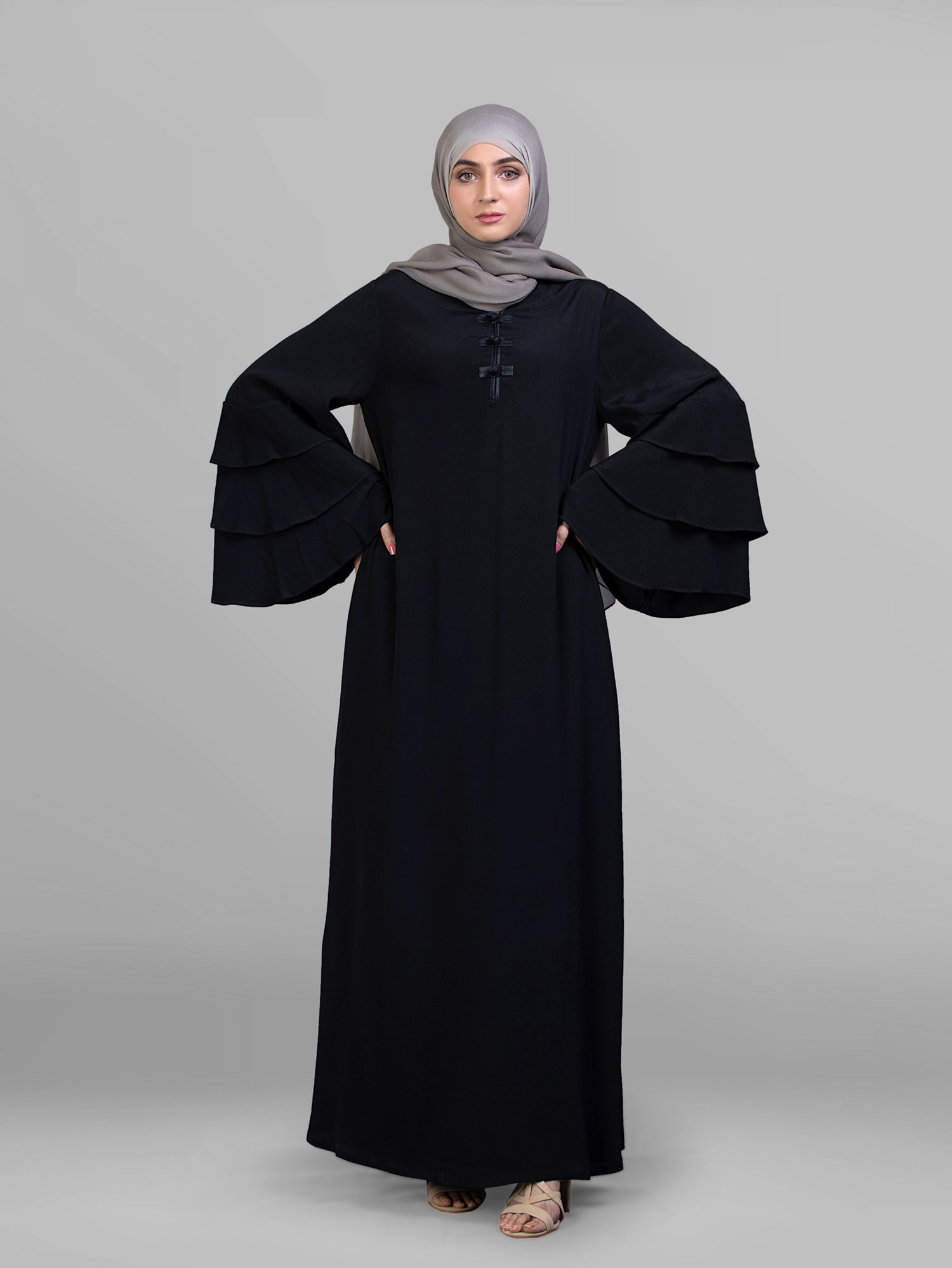 Gown Town Black Abaya