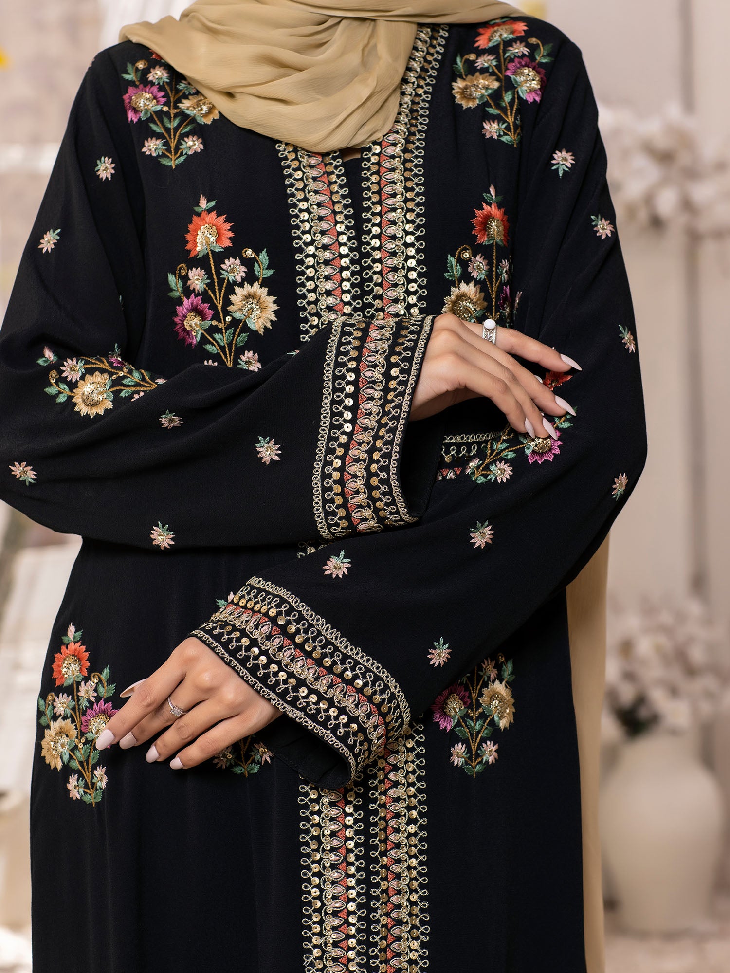 Abaya Bootidar