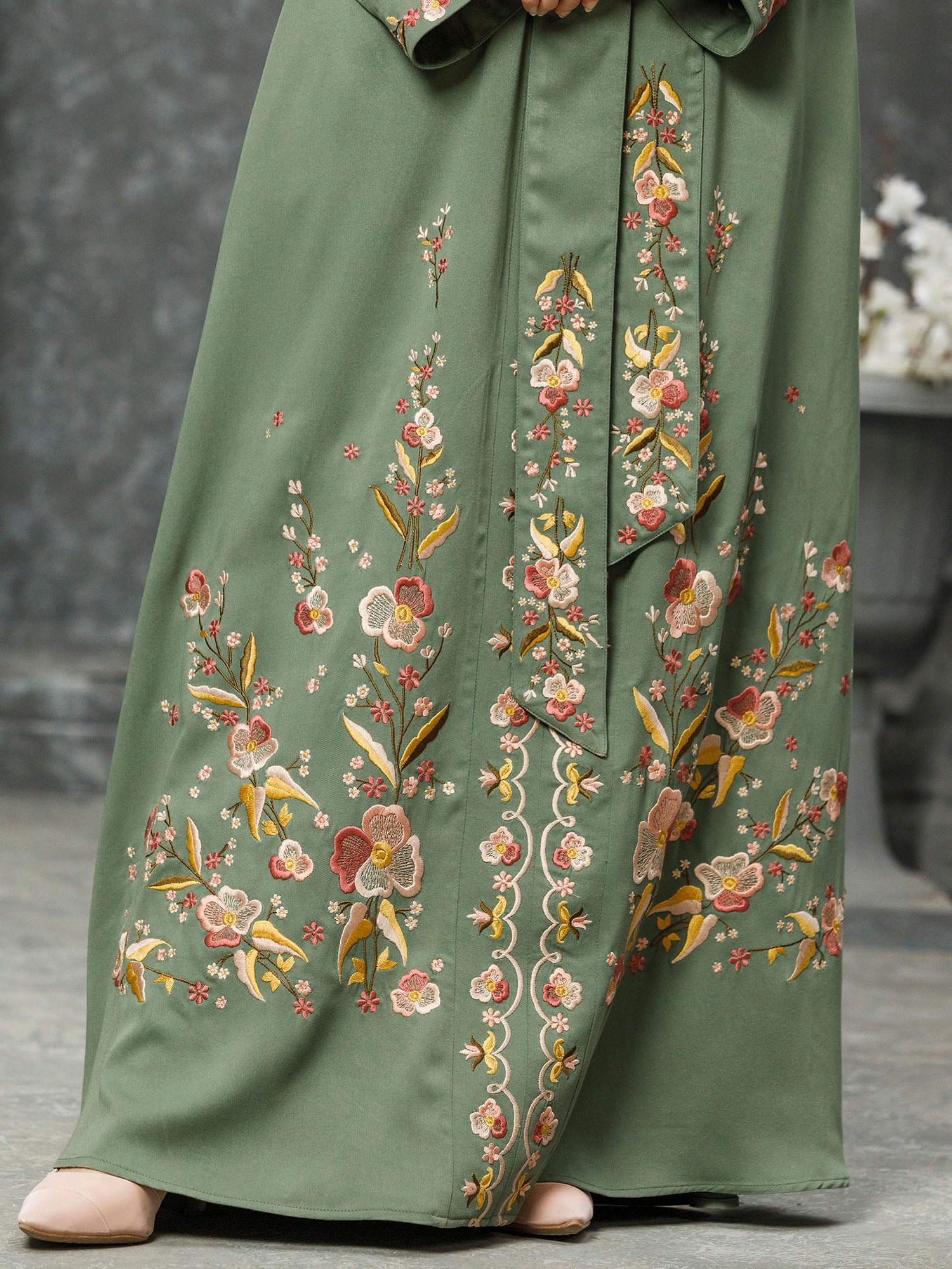 Abaya Peafowl