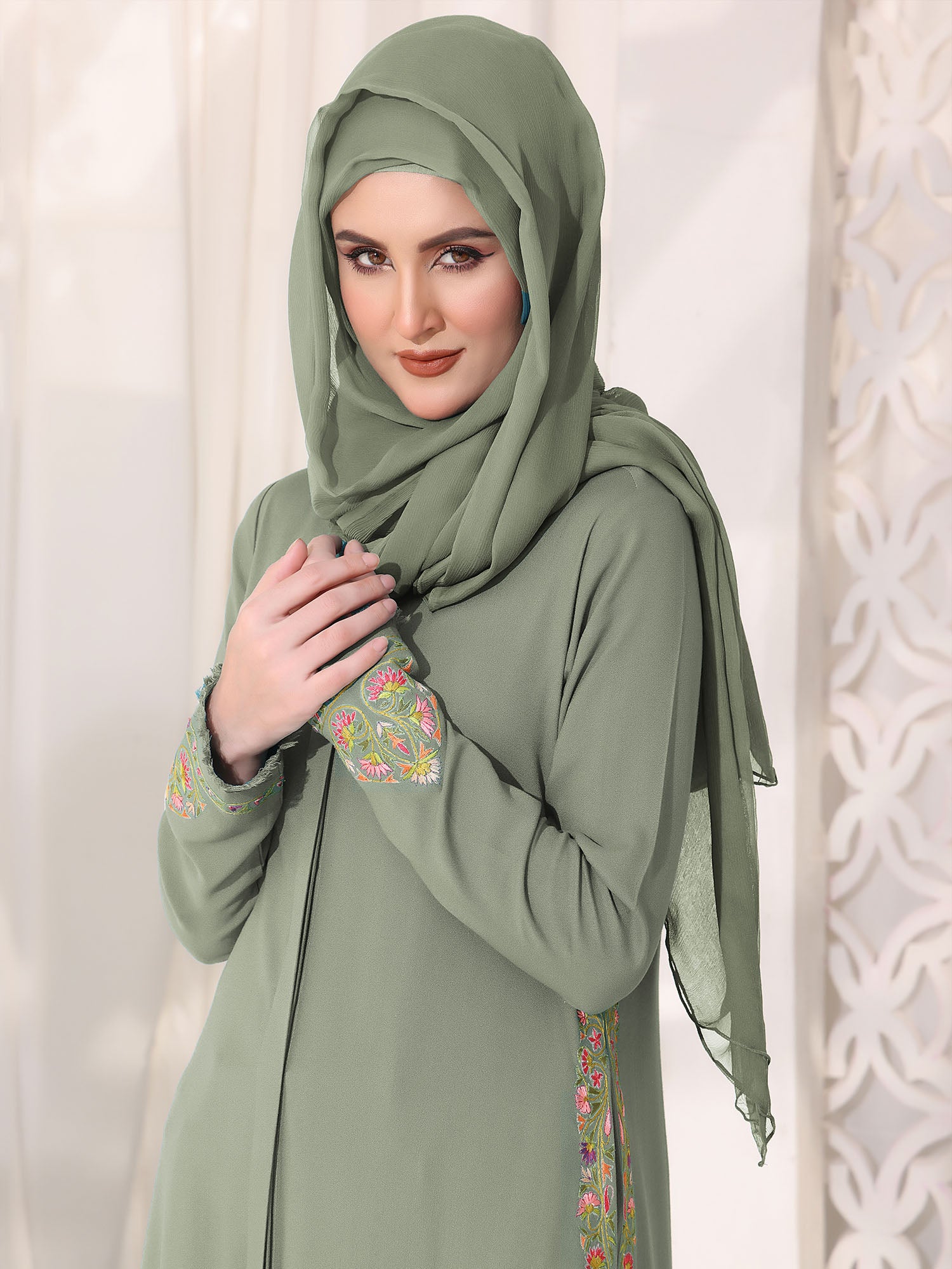 Aventurine Abaya