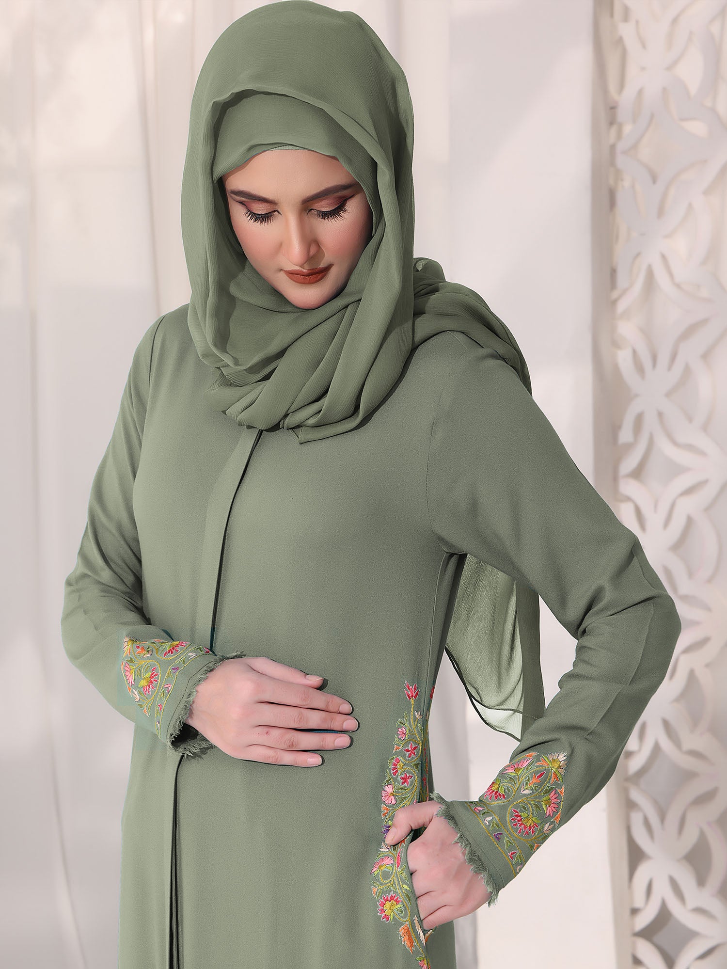 Aventurine Abaya