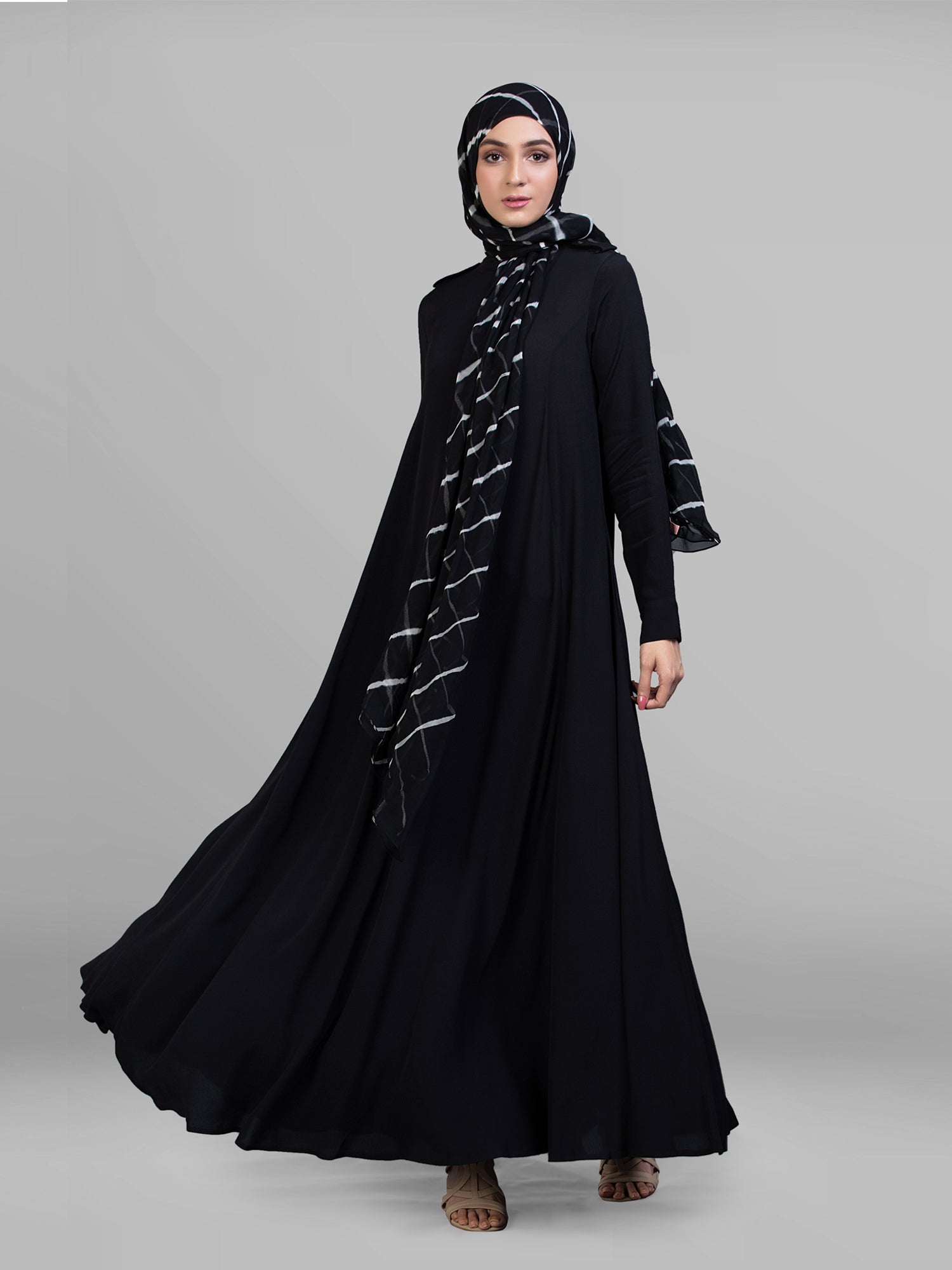 Epaulettes Abaya
