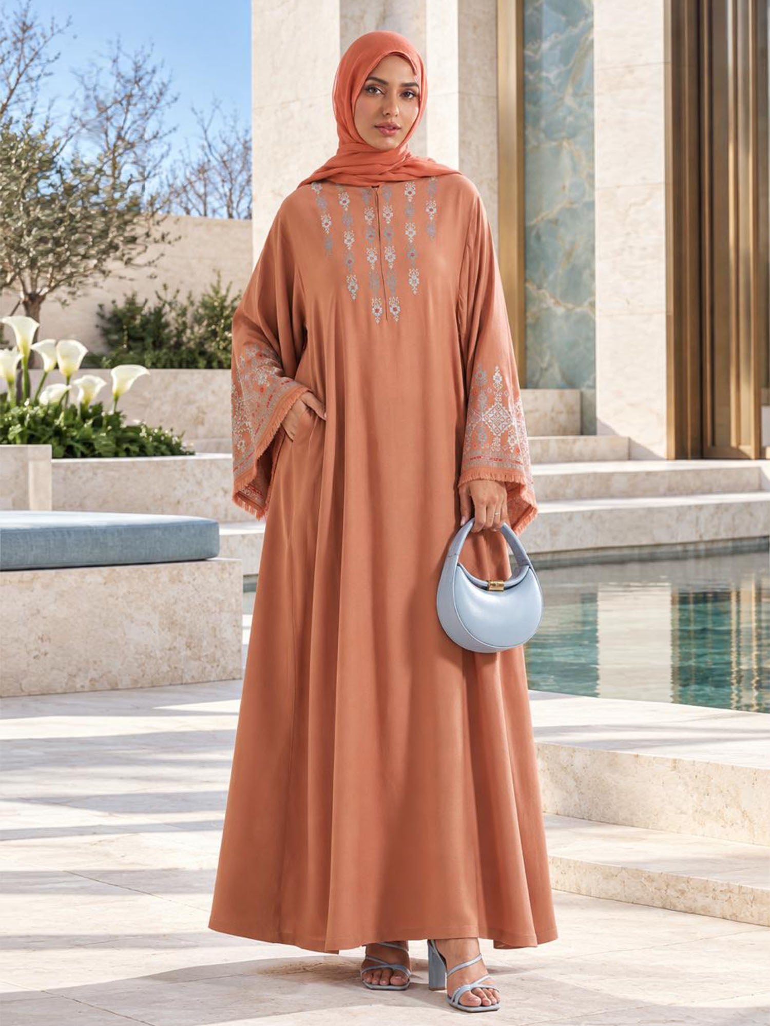 Sarou Heritage Abaya