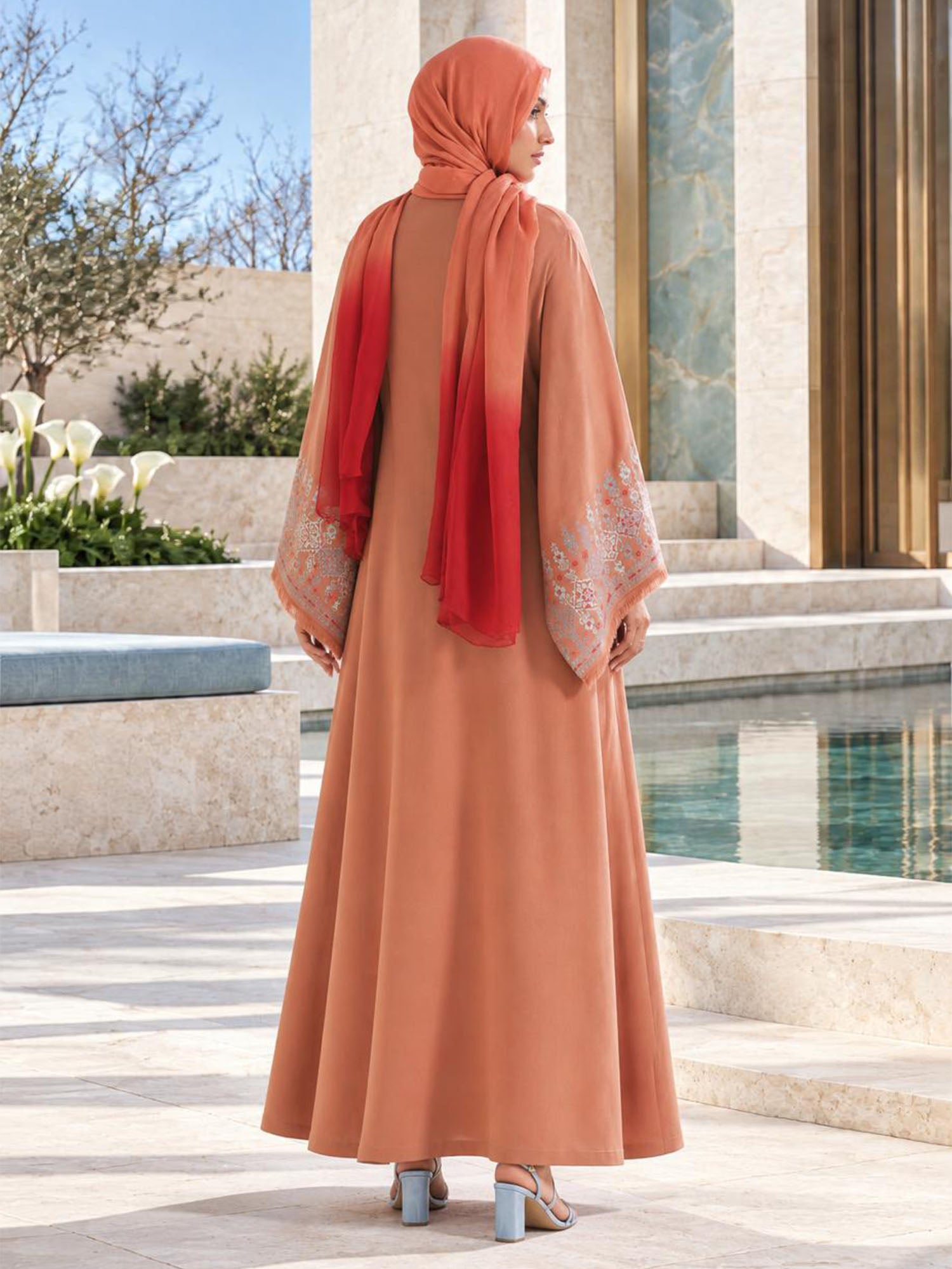 Sarou Heritage Abaya